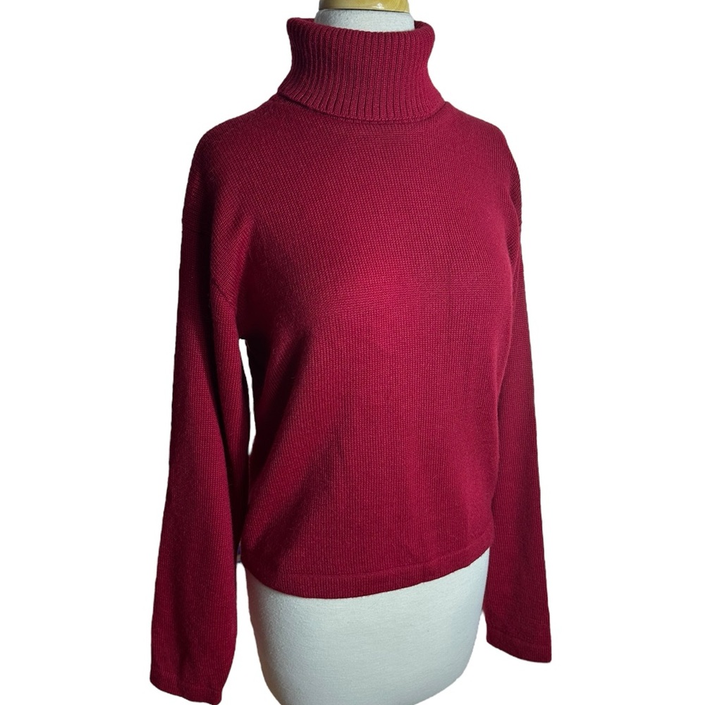 Vintage Peruvian Connection 100% Knit Baby Alpaca Red Turtleneck Sweater